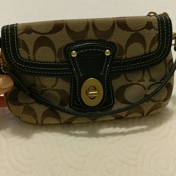 Coach Wristlet - Picture 3 of 3
